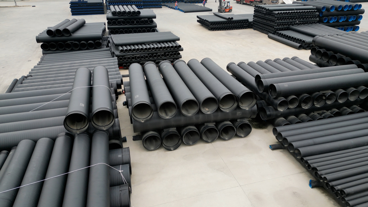 PE 管道埋地施工时需要做防腐处理吗